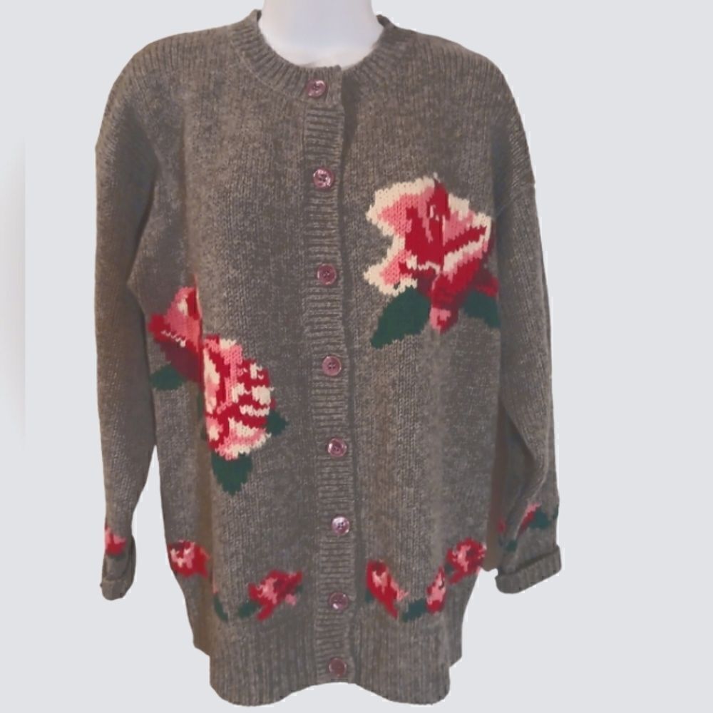 Aeropostale Vintage Shetland wool floral rose grey cardigan sweater size S